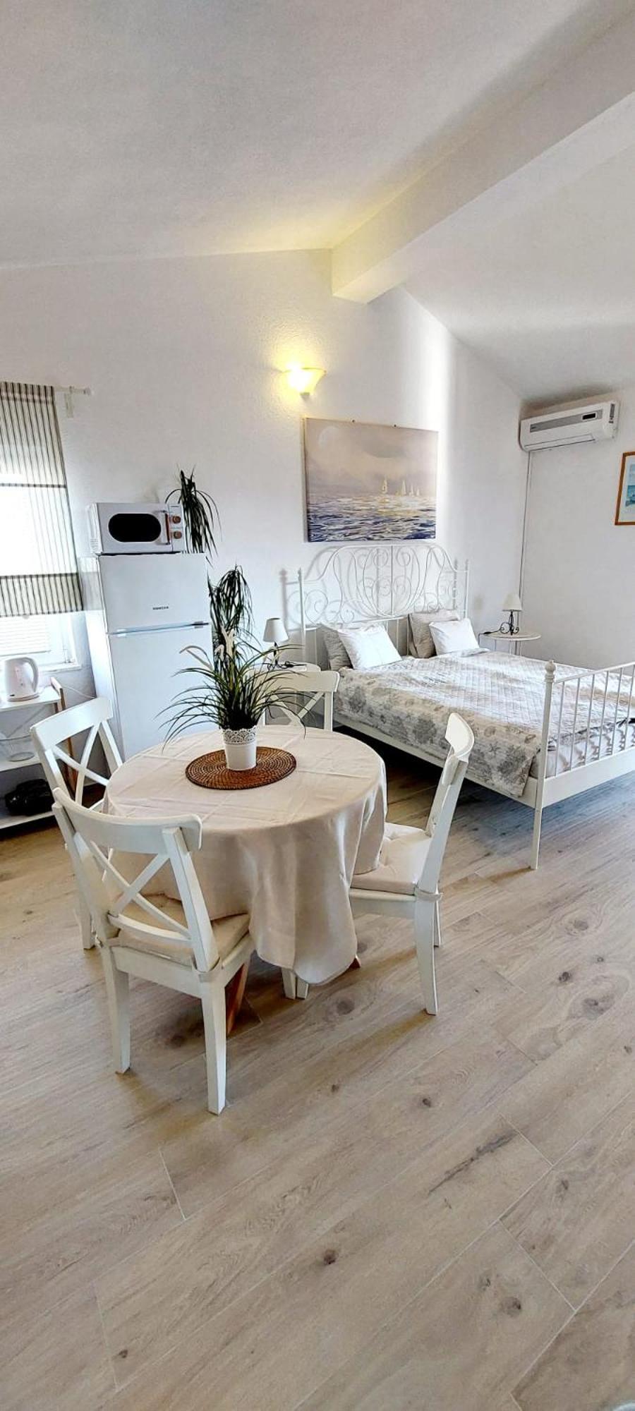 Apartmani Ino Pakoštane Zimmer foto