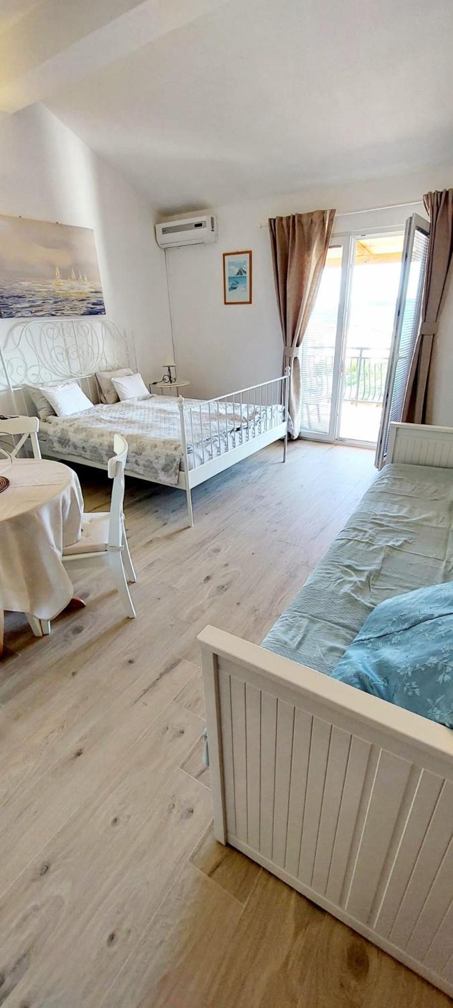 Apartmani Ino Pakoštane Zimmer foto